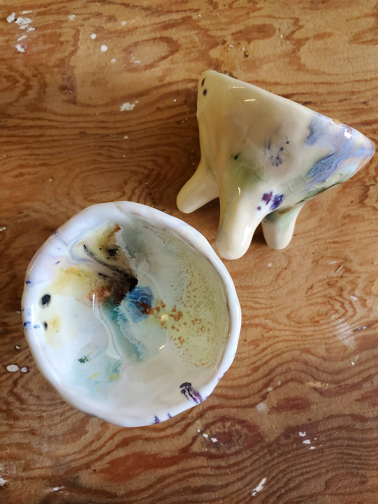 CURIOUS CLAY - Funfetti tripod