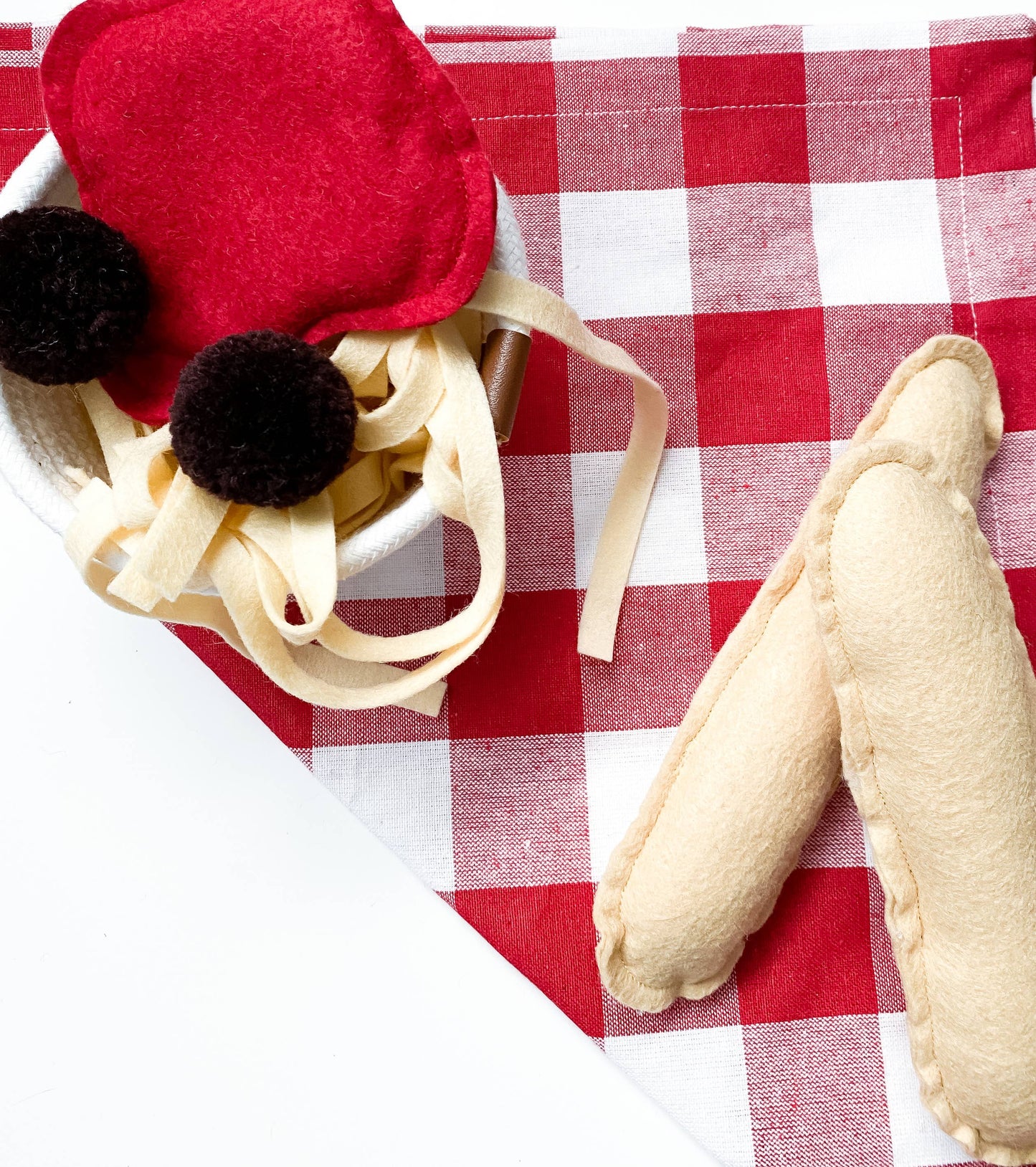 Felt Spaghetti & Meat Ball Set - Nixon & Norman