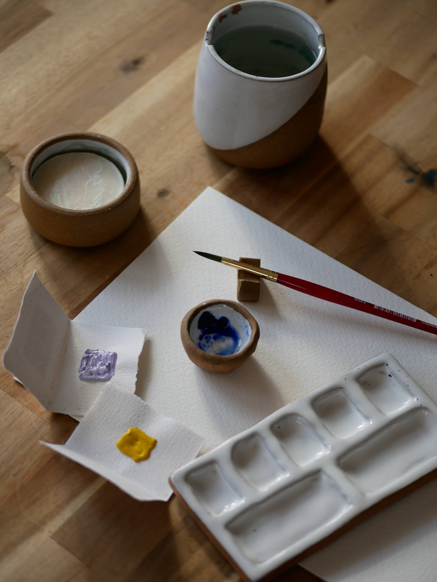 Busy Hands Studio - 7-Pan Ceramic Artist Paint Palette - Watercolor Supplies: Palette Only