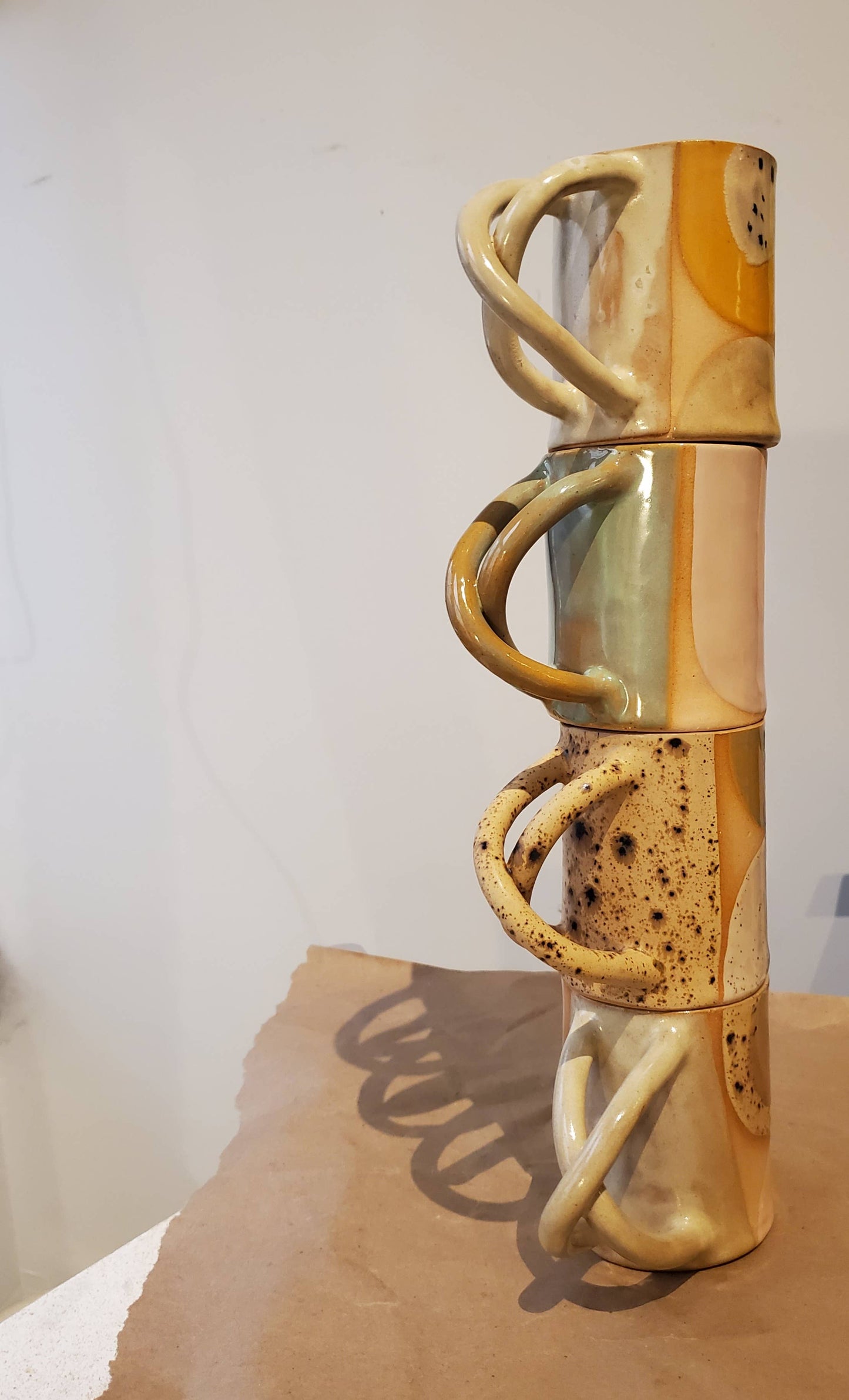 CURIOUS CLAY - Criss Cross Mug: Without gold luster