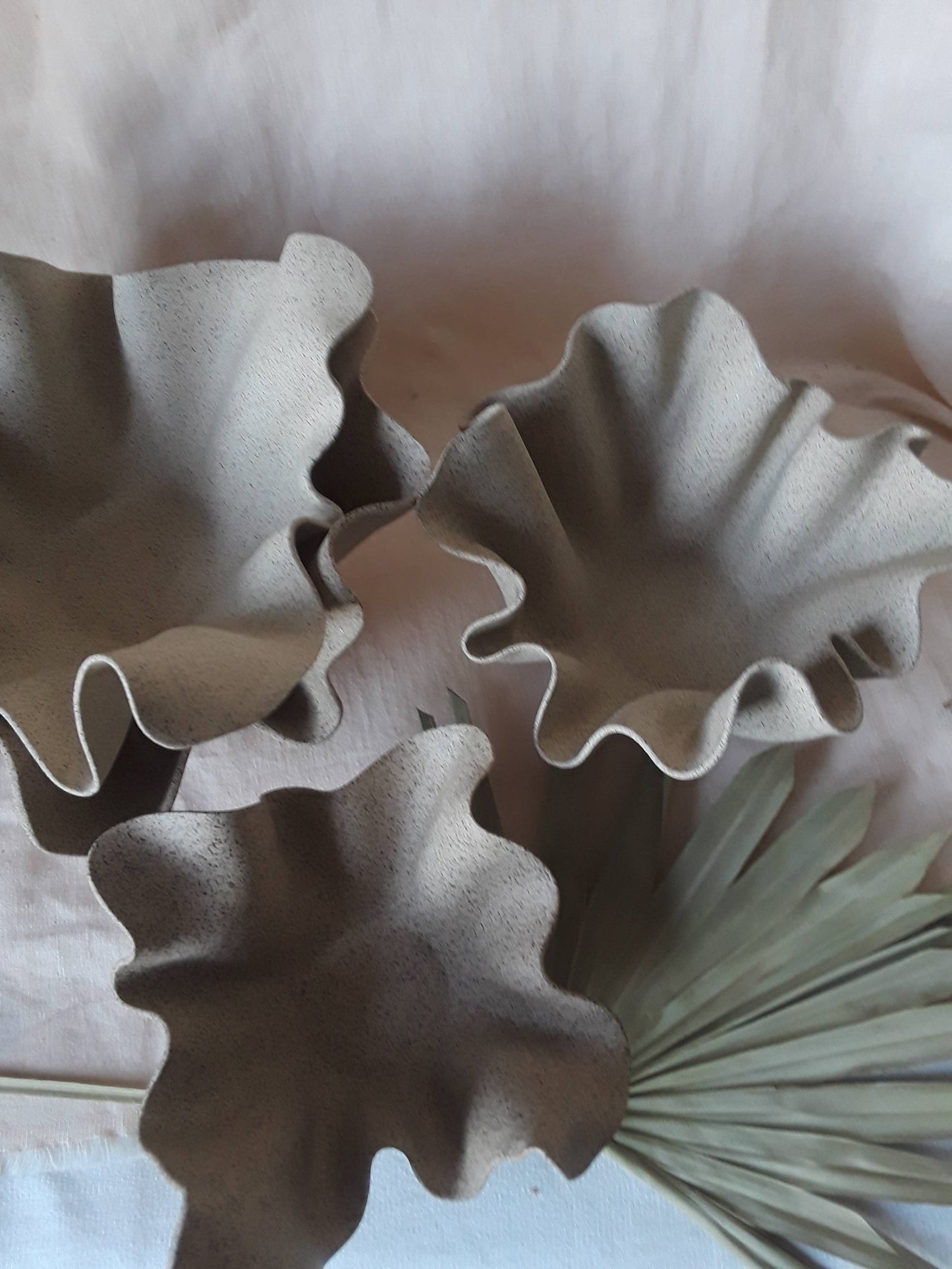 Small Ruffle Bowl