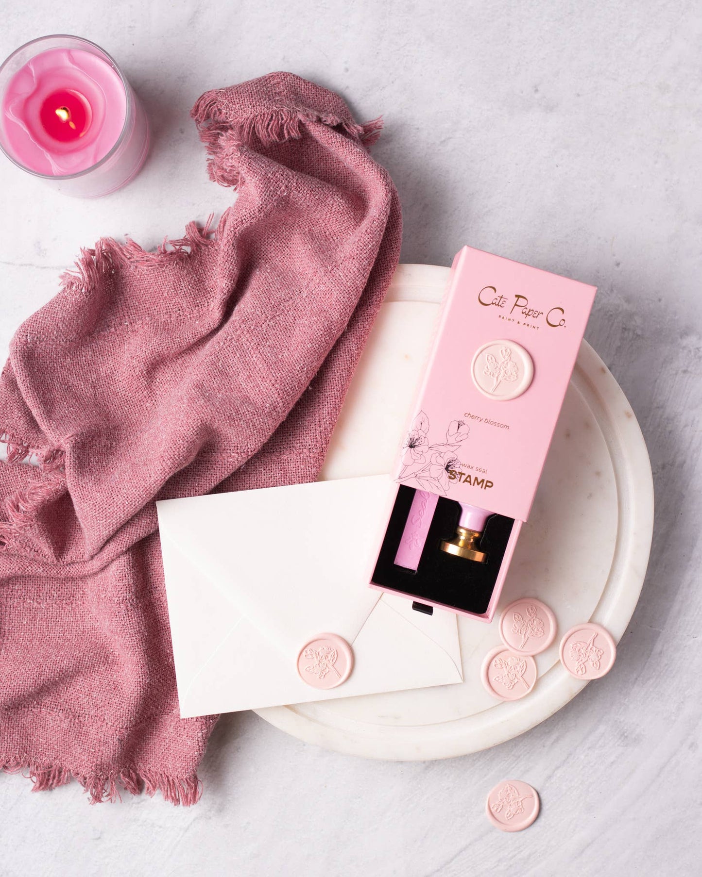 Cate Paper Co. - Wax seal stamp and wax stick set: Poppy
