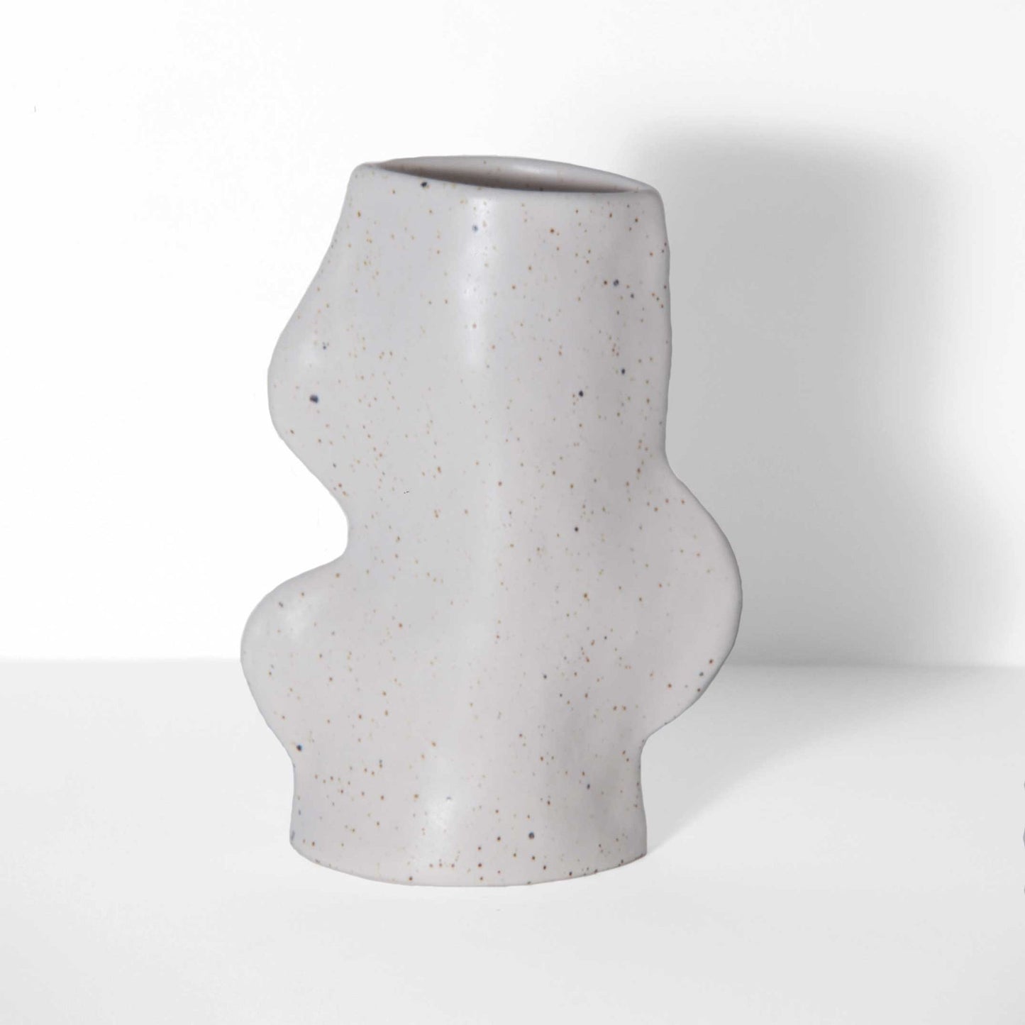 Fluxo Ceramic Vase - Medium White