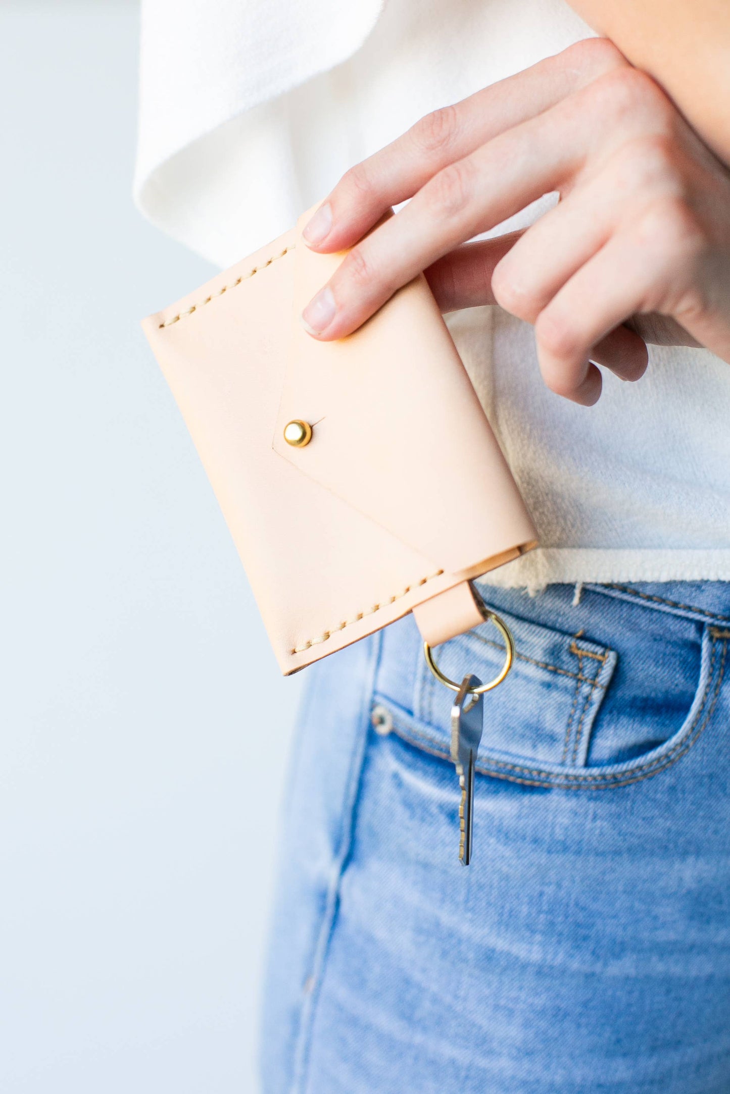 Envelope Key Wallet - Weather & Story