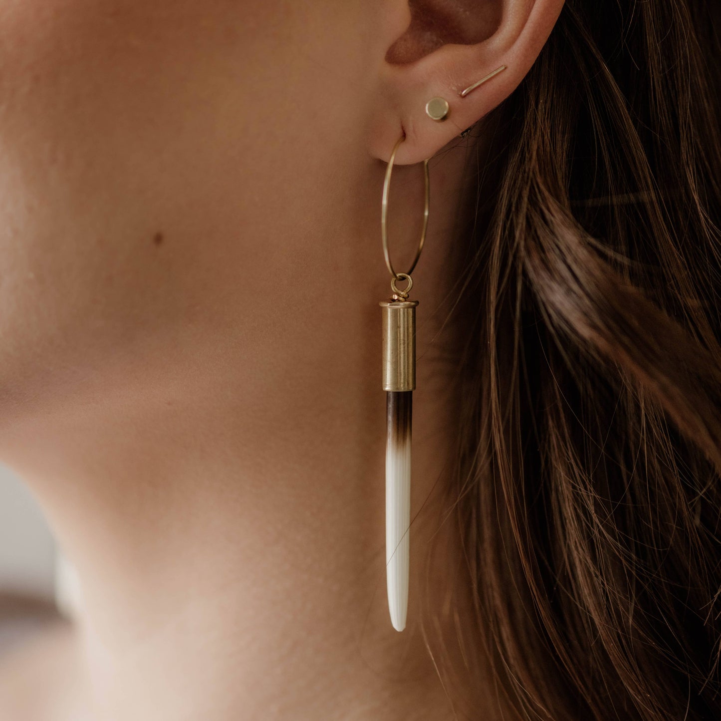 Commonform - THE ORIGINAL: Yellowstone Beth Dutton Earrings, Worn in S5E3: Predominantly White / Short (1.75" - 2.5")