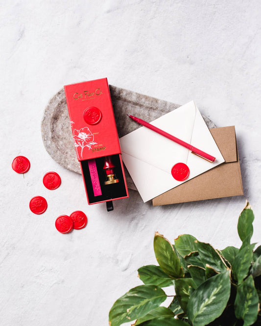 Cate Paper Co. - Wax seal stamp and wax stick set: Poppy