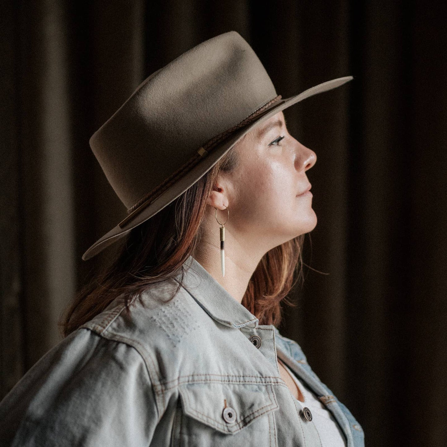 Commonform - THE ORIGINAL: Yellowstone Beth Dutton Earrings, Worn in S5E3: Predominantly White / Short (1.75" - 2.5")