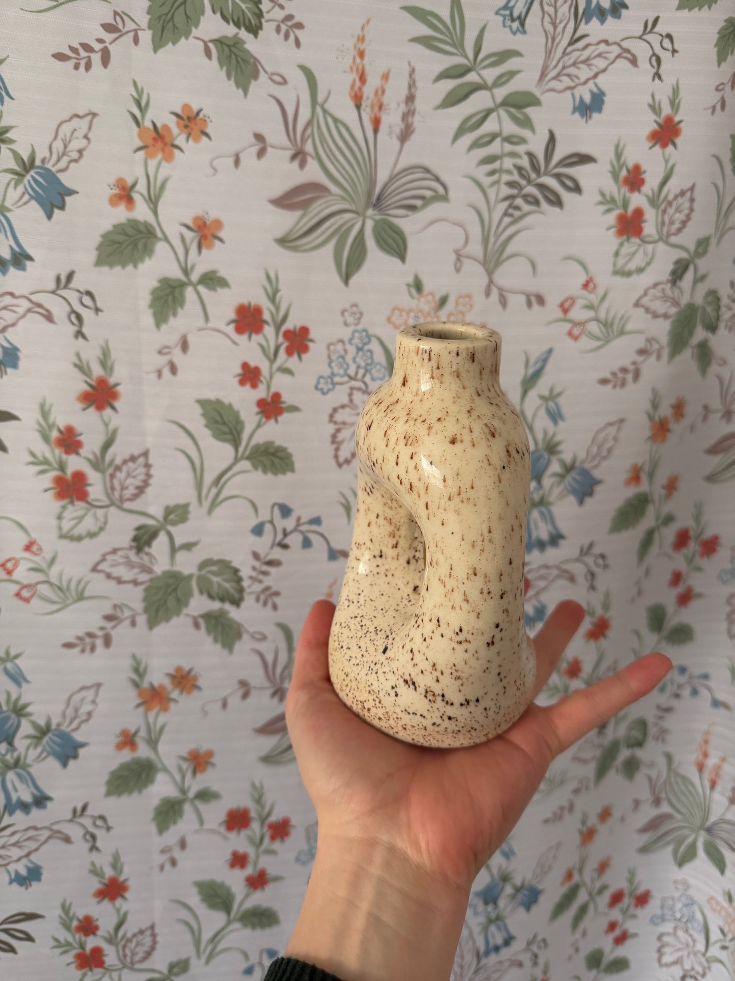 Kintsugi Speckled Channel Vase- Jacquie's Clay