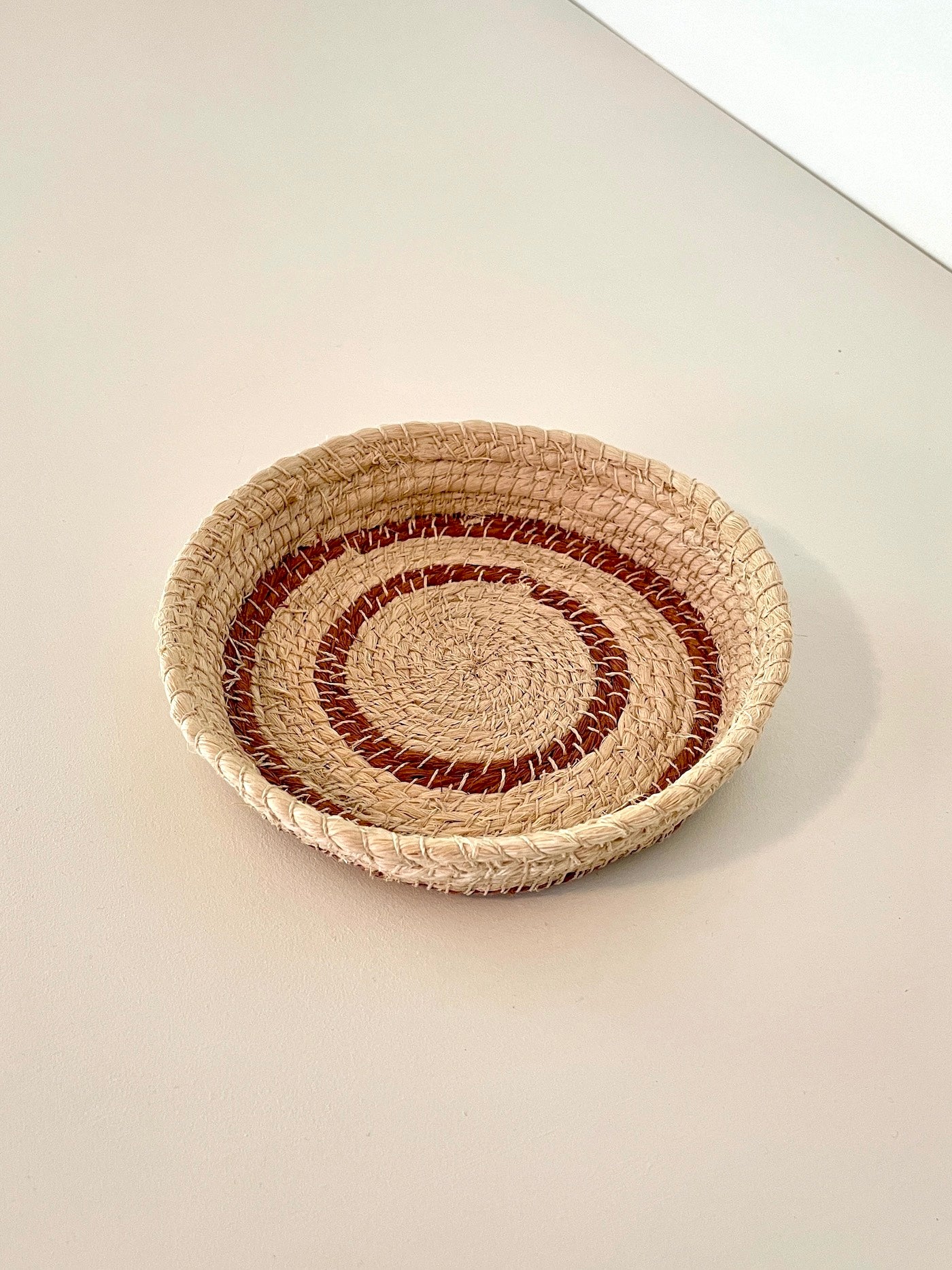 Natalia Romero Design - Chaguar Fiber baskets (Natural - Brown) 7"
