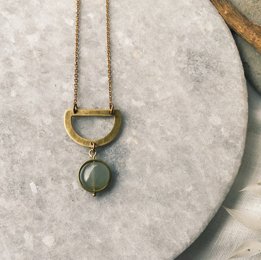 Modern Madini - Aventurine drop necklace