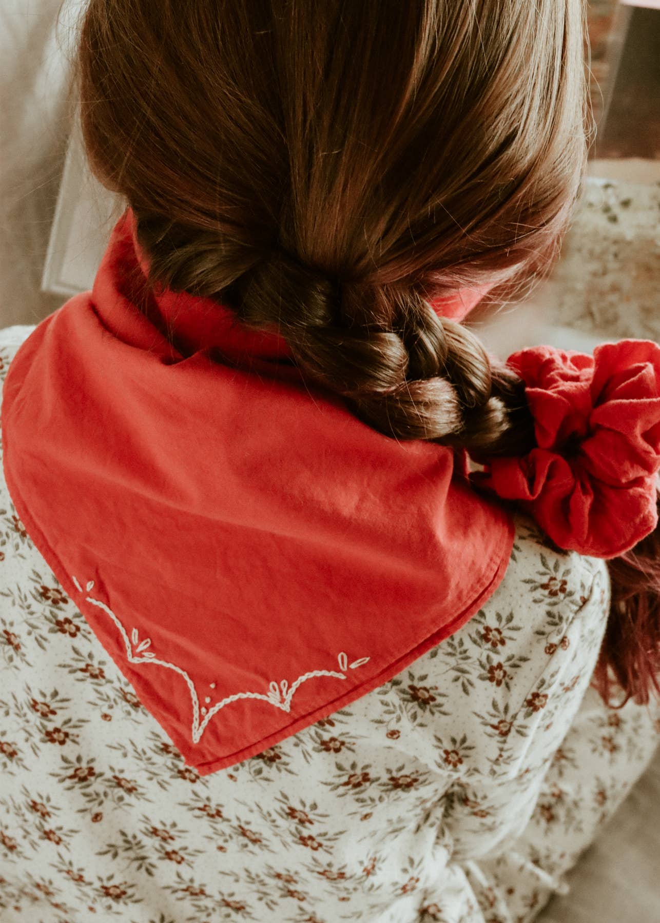 Eloise et moi - Hand embroidered RODEO cotton bandana, hand dyed : Sky/red thread