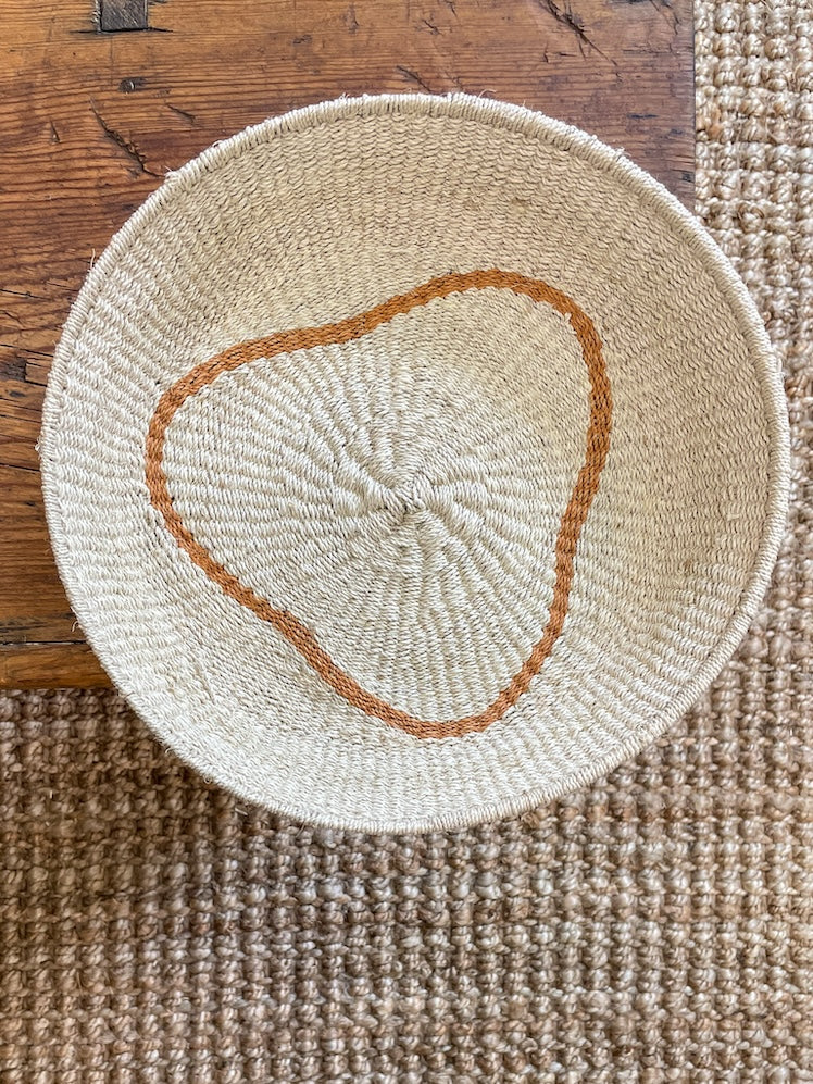 Natalia Romero Design - Large Chaguar basket (Natural - Orange)
