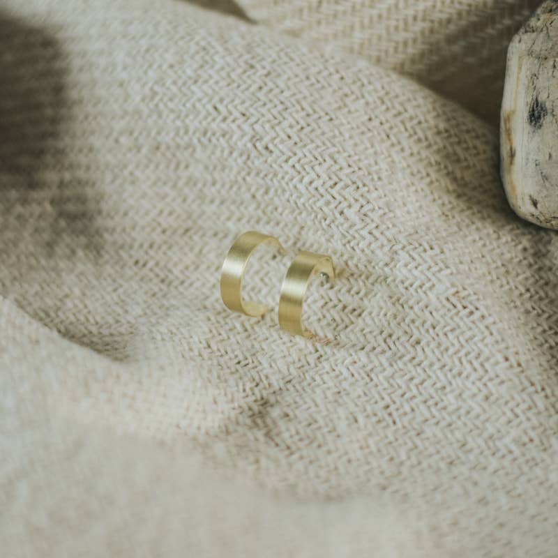 Commonform - Cigar Slim Hoops: Brass