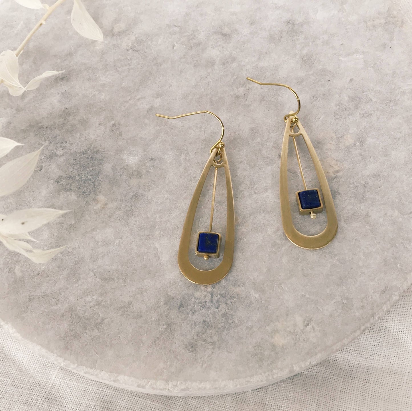 Modern Madini - Lapis drop earring in brass teardrop
