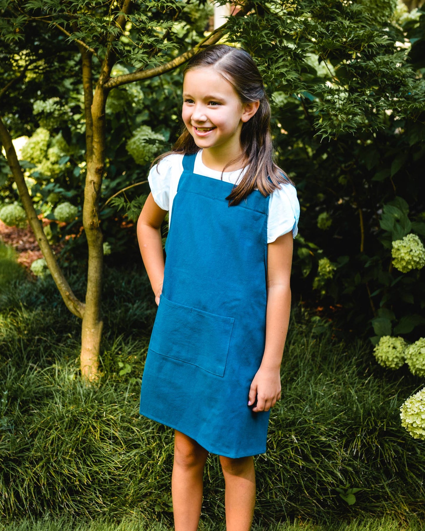 Cate Paper Co. - Cross Back Apron: Pine Green