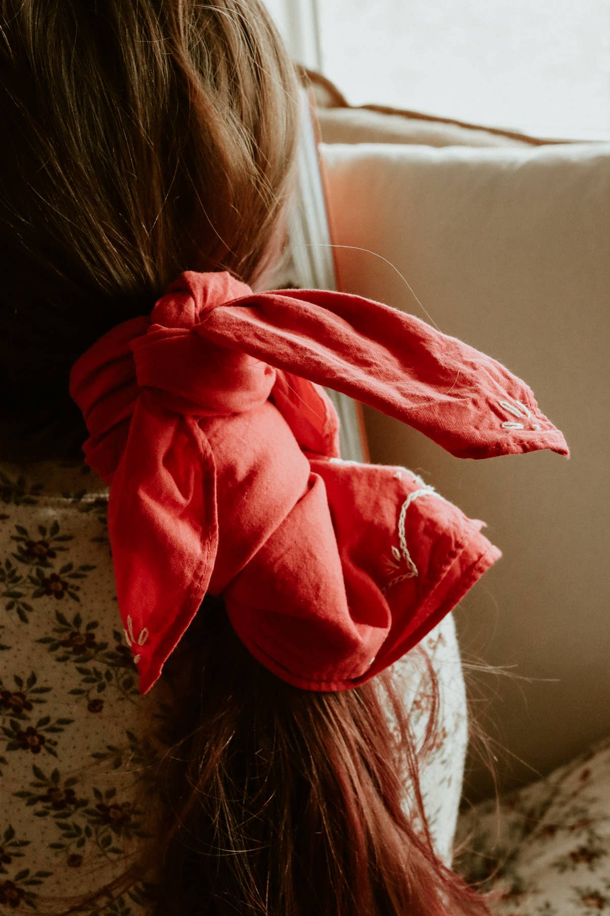 Eloise et moi - Hand embroidered RODEO cotton bandana, hand dyed : Sky/red thread