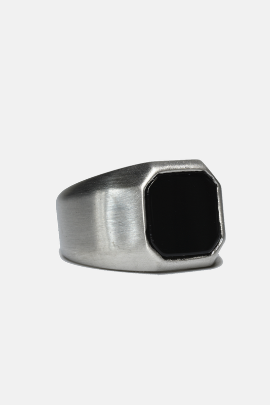 Curated Basics - Oynx Inlay Octagon Ring: 11